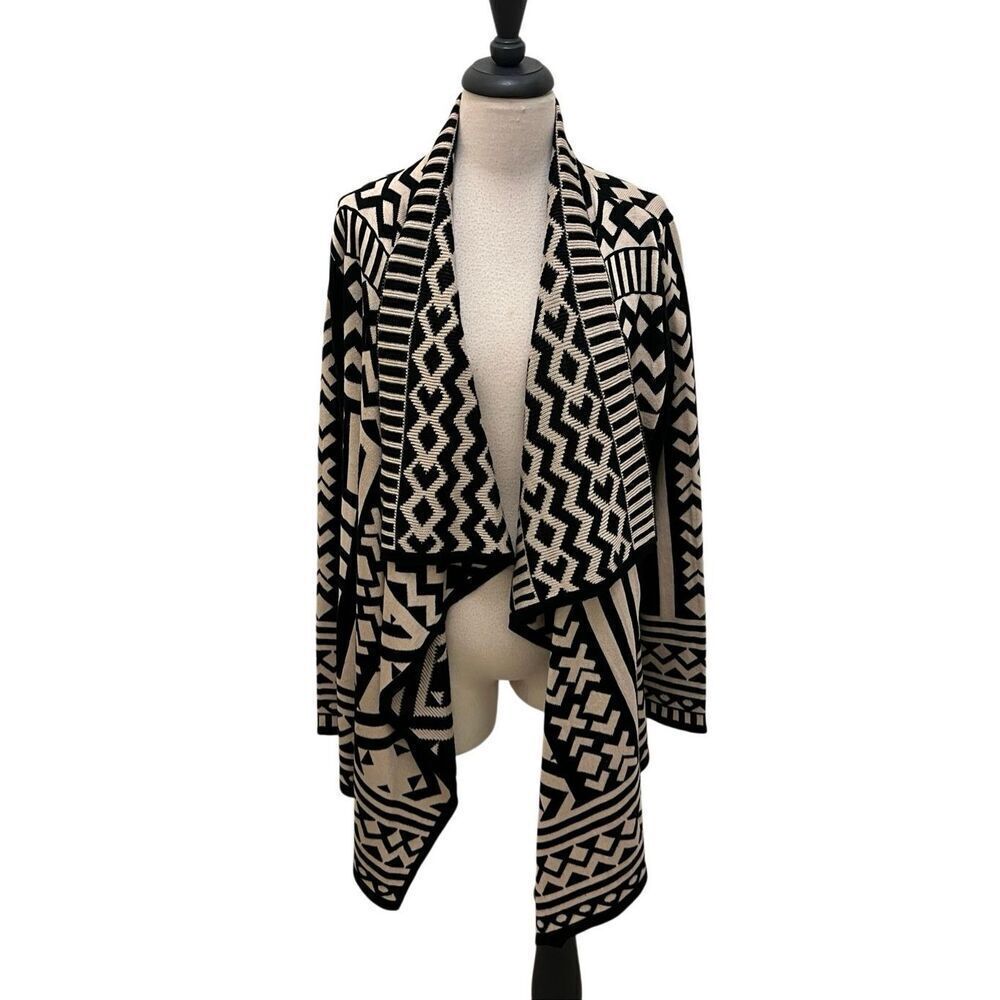 Sisters Women's Geometric Print Open Front Knit Waterfall Cardigan Black Tan M/L